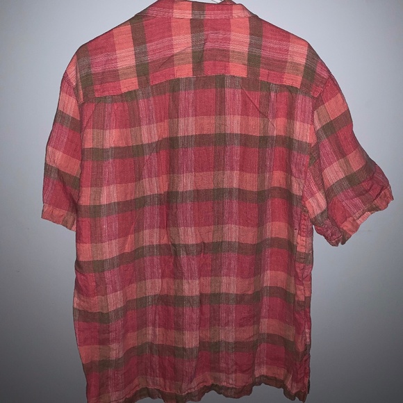 Size M Tommy Bahama Short Sleeve Button Down Shirt - Picture 2 of 4